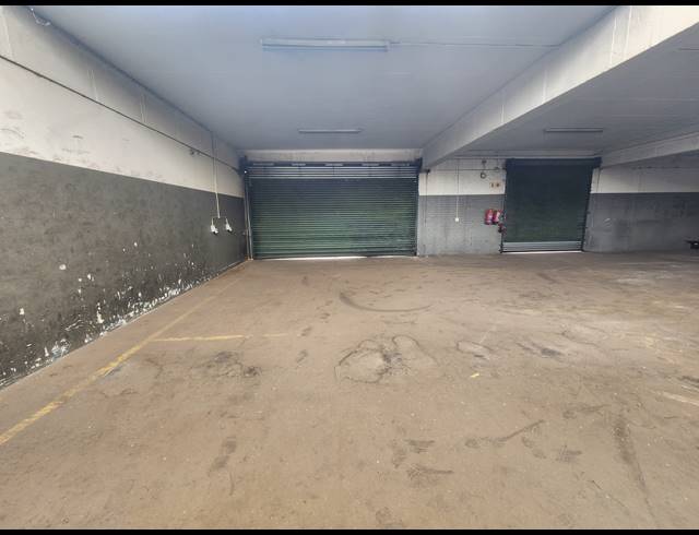651M² WAREHOUSE TO LET IN WADEVILLE